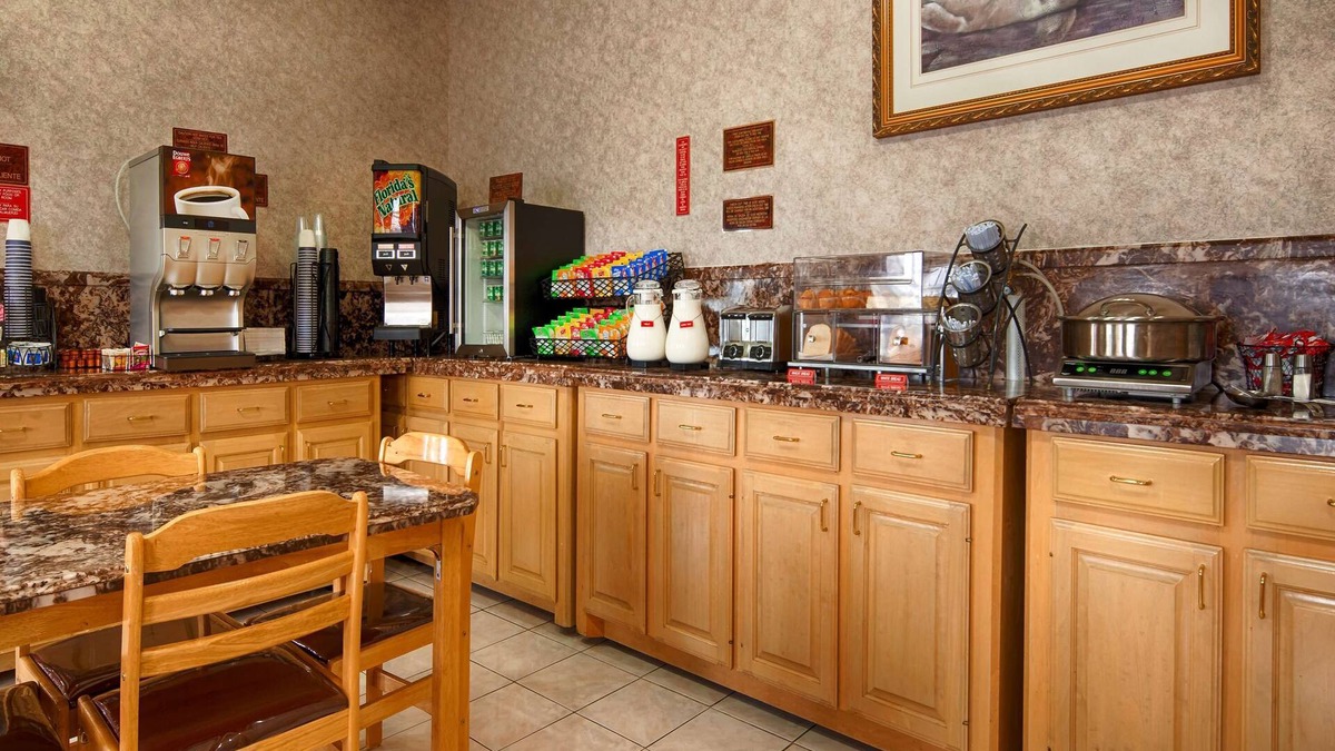 Mission Hotel | SureStay Hotel By Best Western Mission