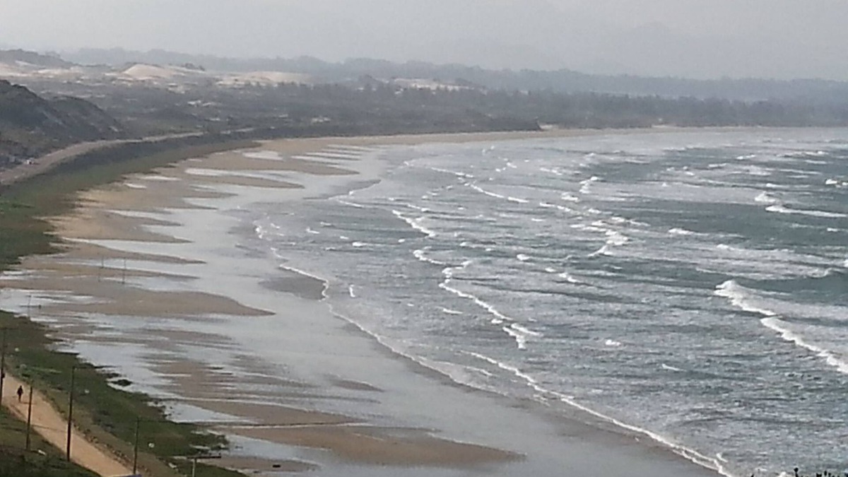Vila Esperanca House | Surf. Kite Surf. Baleias.trilhas. Segurança. Paz