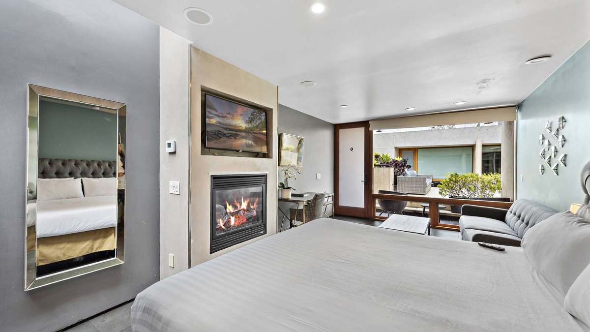 Laguna Beach Hotel | Surf, Swim and Relax: Basecamp for your Laguna Beach Vacation! 4