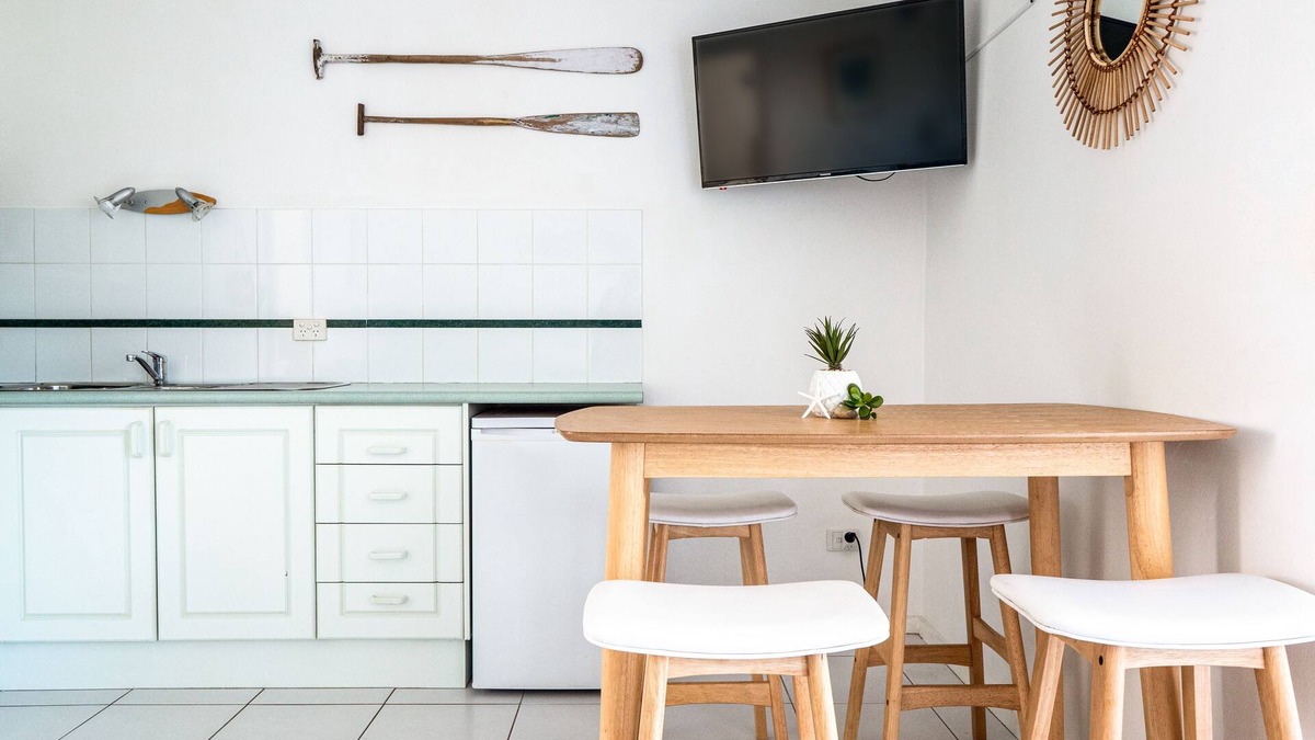 Mollymook Beach Apartment | SURFRIDER ON MITCHELL - Direct Beach Access