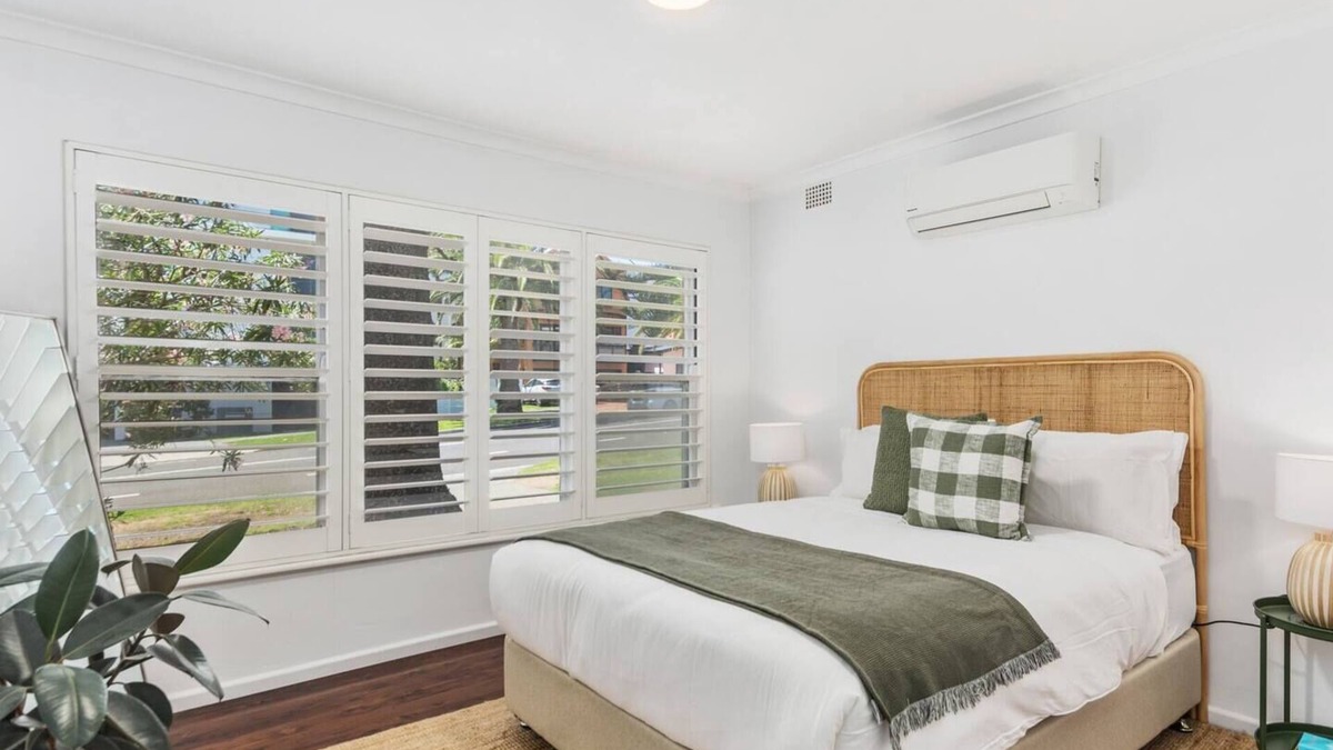 North Wollongong Apartment | Surfside Escape A Local Lifestyle at North Beach