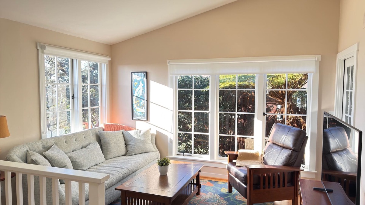 La Jolla Apartment | Surfside Ocean-View Oasis – Steps from Windansea Beach