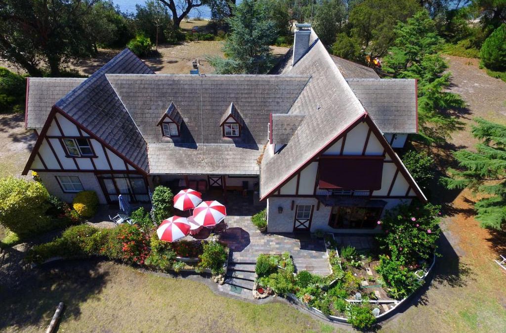 Raymond Island House | Swan Cove Beachfront