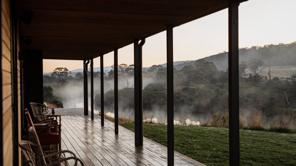 Swansea House | Swan River Sanctuary - Luxury Farm Stay!