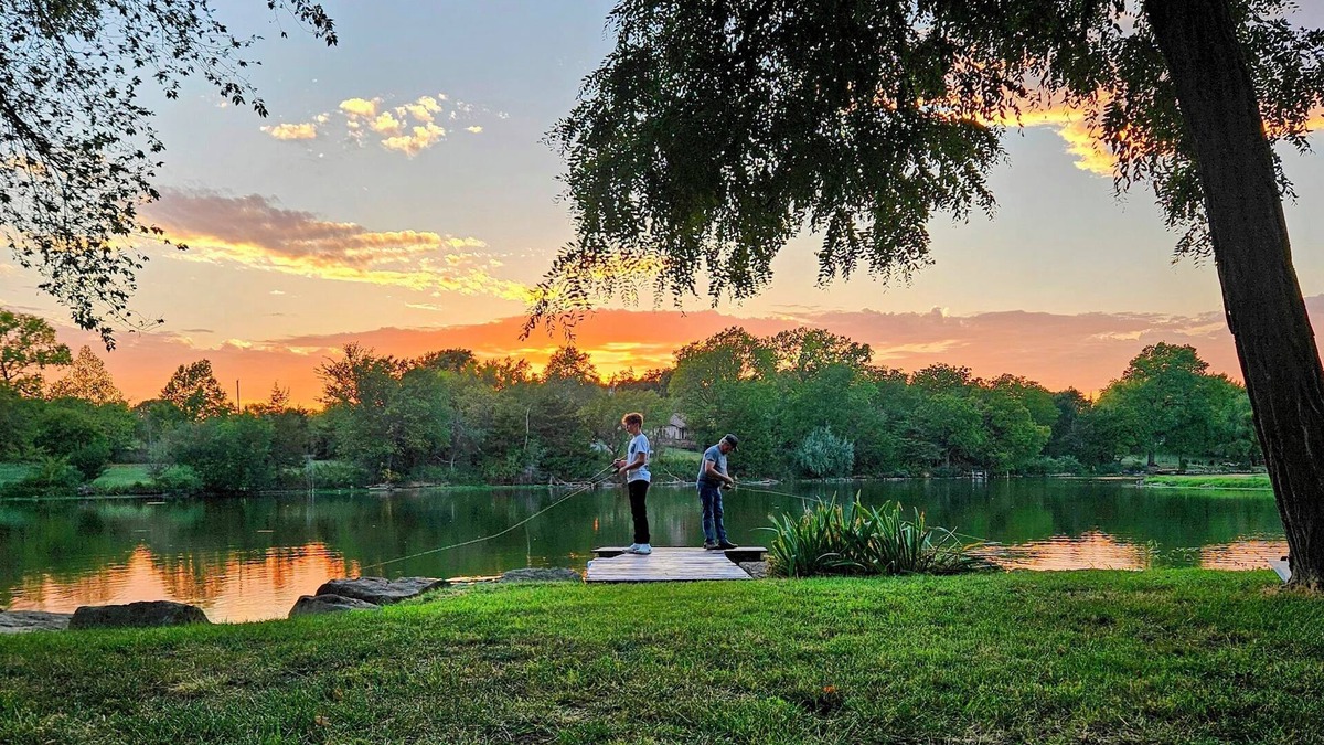 Greenwich House | Swan Shores - Lakefront home in Wichita