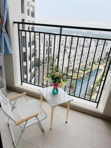 Nhon Trach Apartment | Swanbay - Căn Hộ 1PN View Hồ Bơi