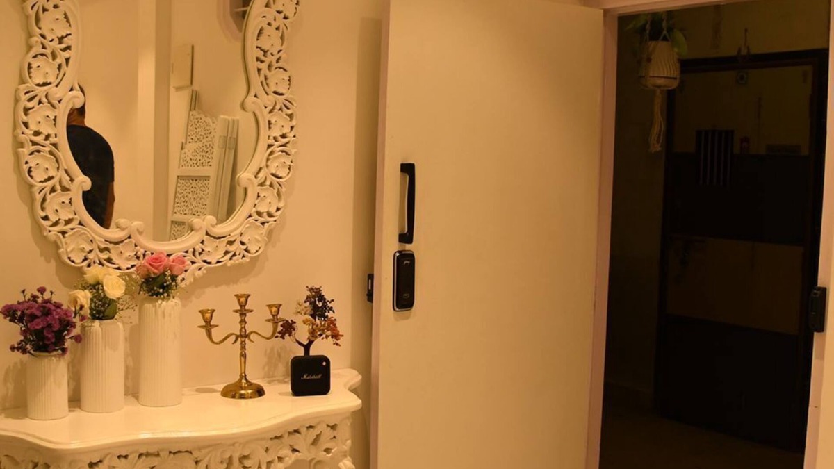 Santacruz West Apartment | Swank at 11 1BHK Apartment, Khar West