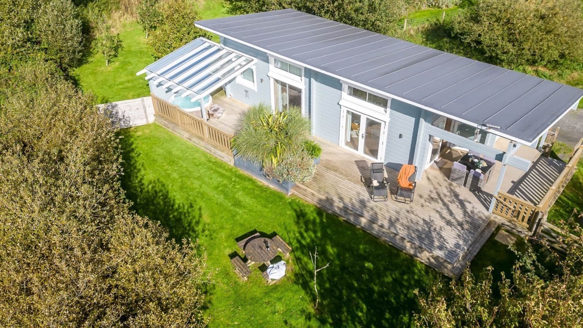 Braunton House | Swanpool, Great Field Lodges - a lodge that sleeps 2 guests in 1 bedroom