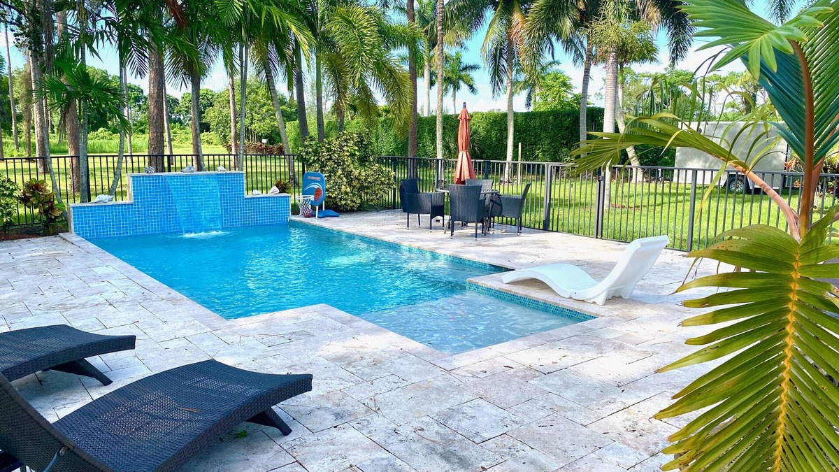 Lake Worth House | Swans Nest West - Modern & Private, Heated Pool, 3 Brm