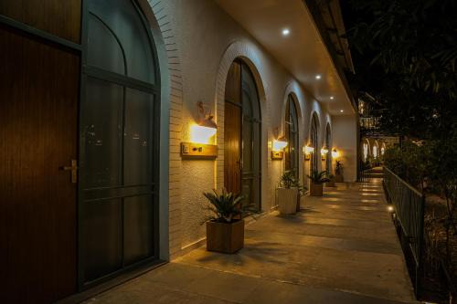 Dhikuli Resort | Swarn By Kundans Stays and Food