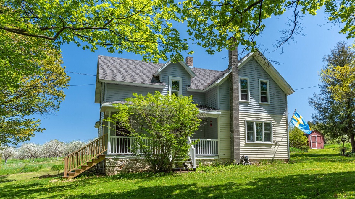 Sister Bay House | Swedish Orchard Farm