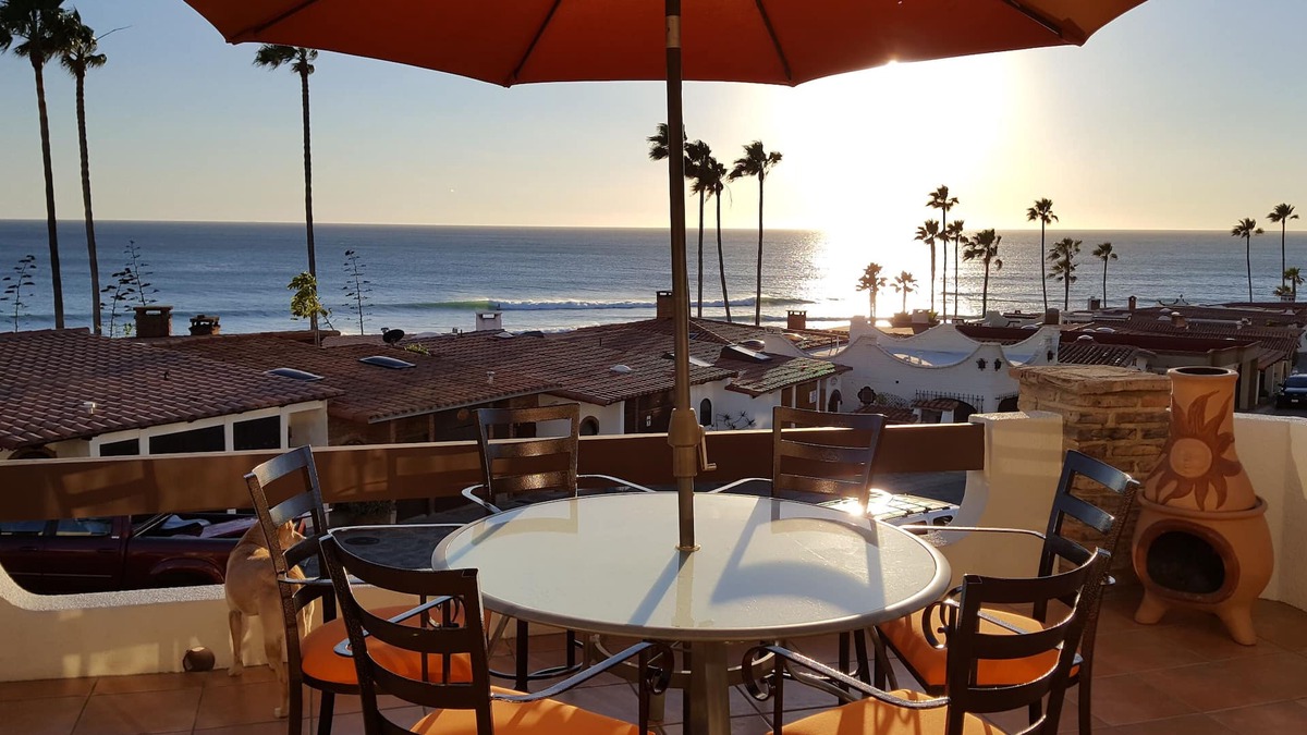 Las Gaviotas Cottage | Sweeping Ocean and Surf View, Closest to Beach, Best Floor plan, New Kitchen!
