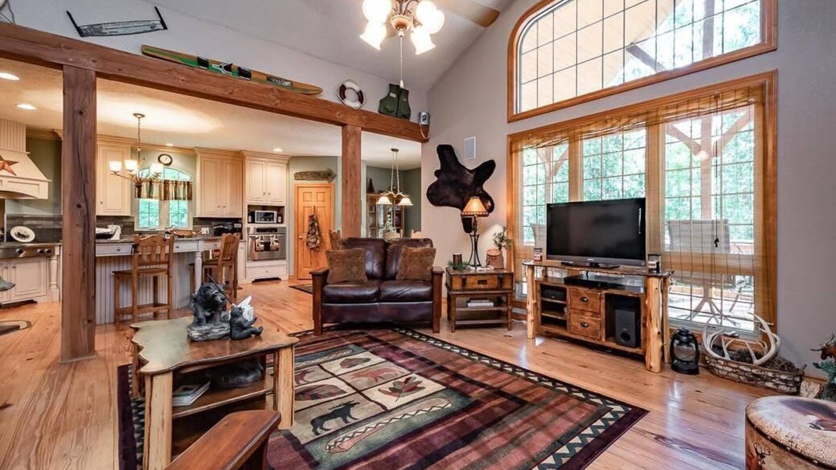 Branson West House | Sweet Dreams Escape for your Large Family