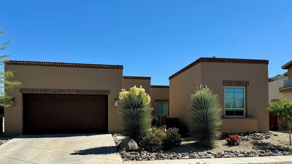 Las Cruces House | Sweet Sienna Retreat