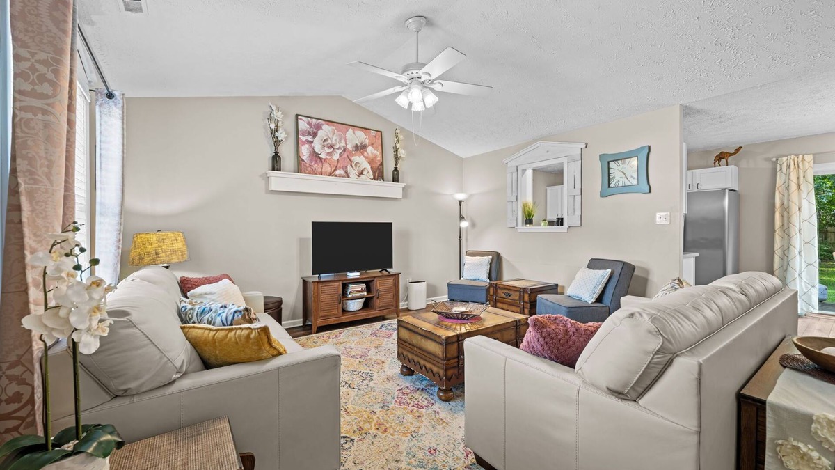 James City House | Sweet Southern Charm