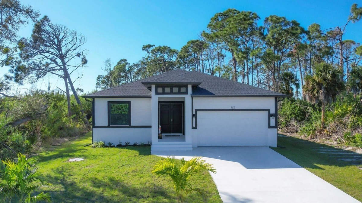 Rotonda Lakes House | Sweet T - 152 Redwood - pool home with privacy