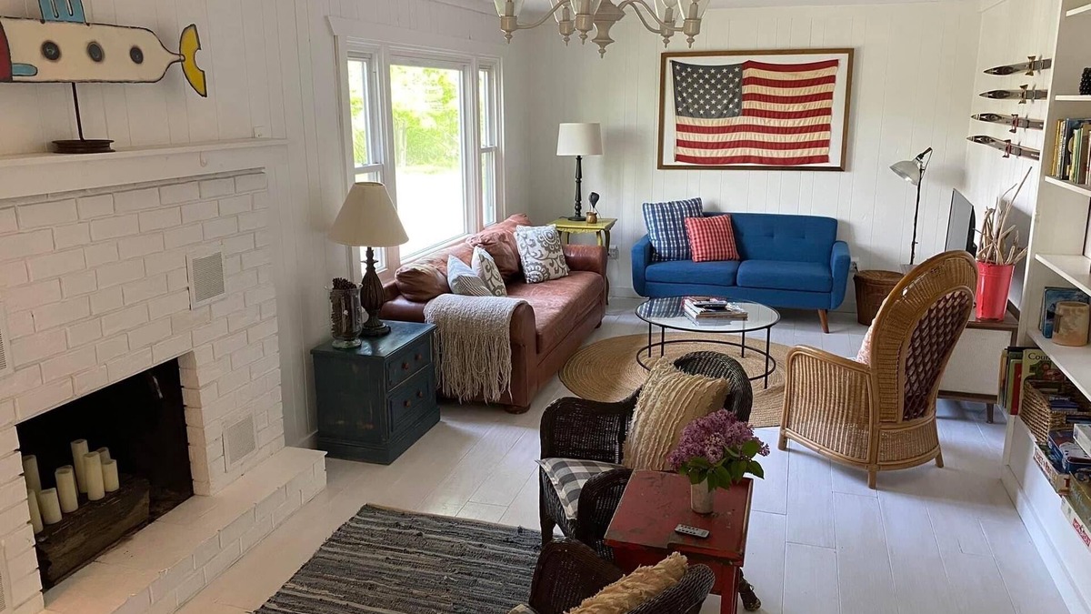 Ludington Cottage | Sweetwater Cottage is a well curated cottage a block away from Hamlin Lake