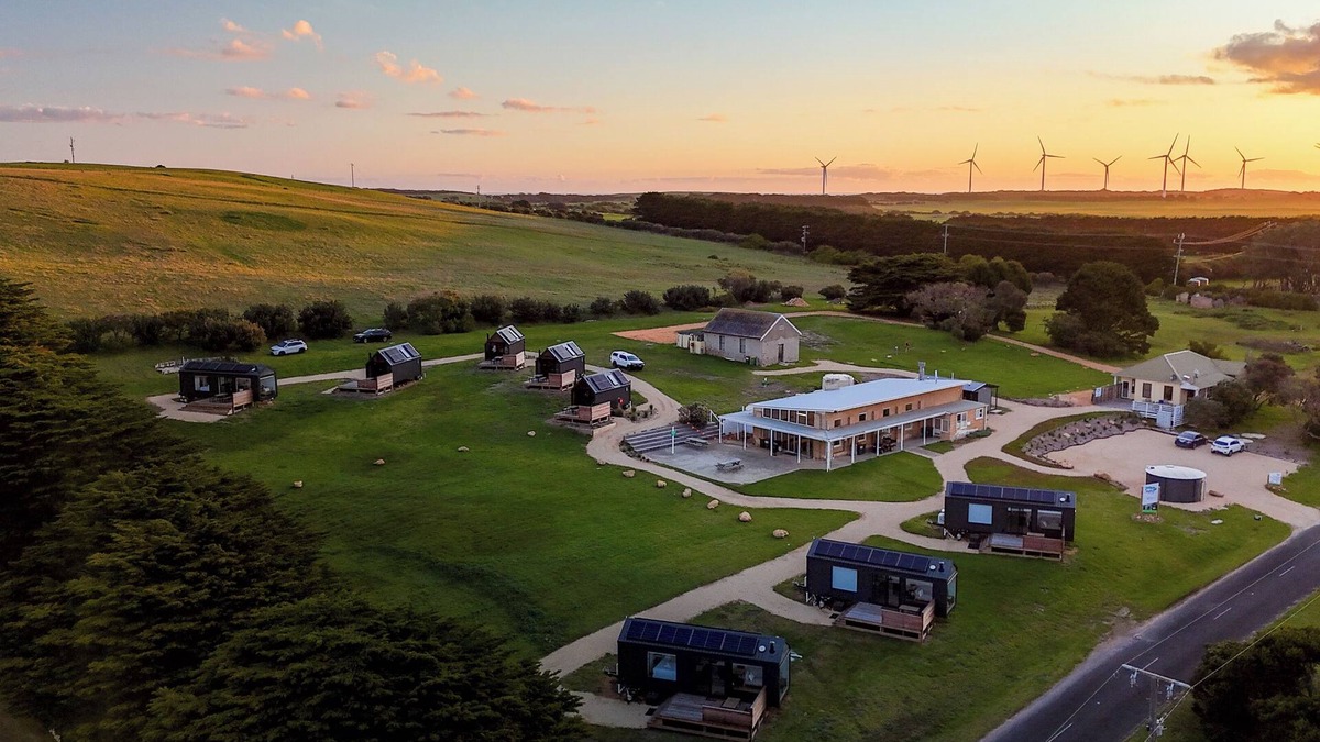 Cape Bridgewater Ski Chalet | Swell At Cape Bridgewater