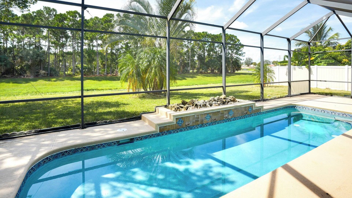 Port Saint Lucie House | Swim & Golf: Family Home 2 Mi to Clover Park!