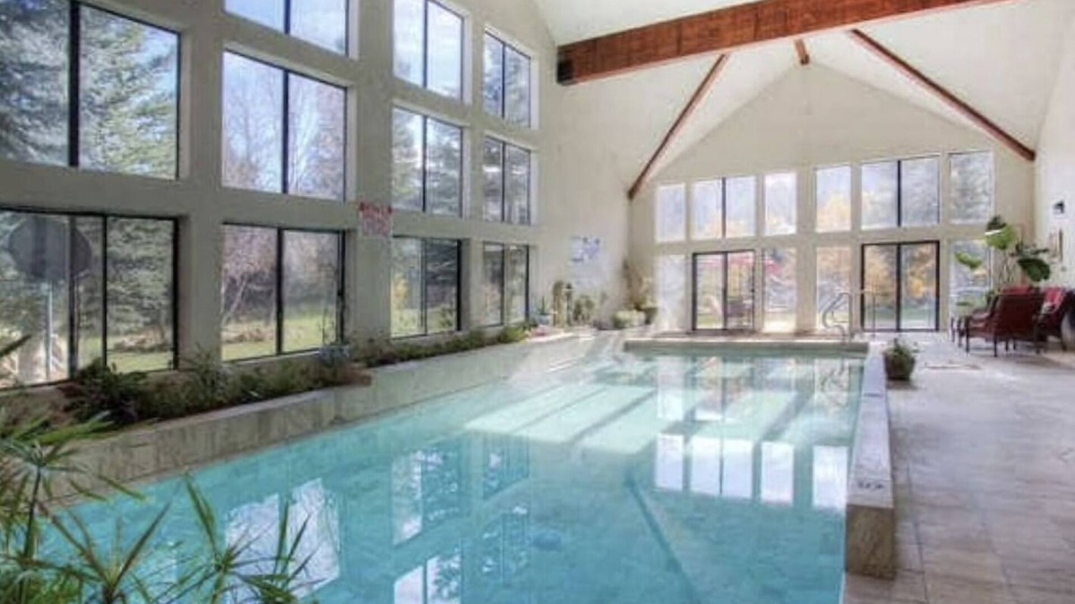 Snowbird House | SWIM, HIKE, SKI, LUXURY