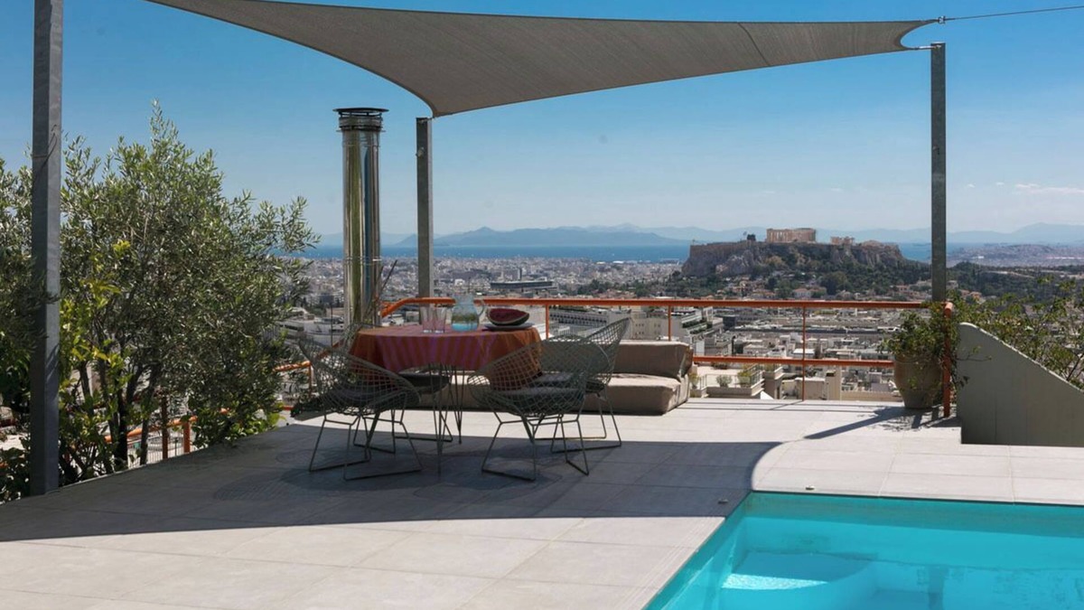 Athens City Centre Apartment | Swim with a 360° View in the Centre of Athens