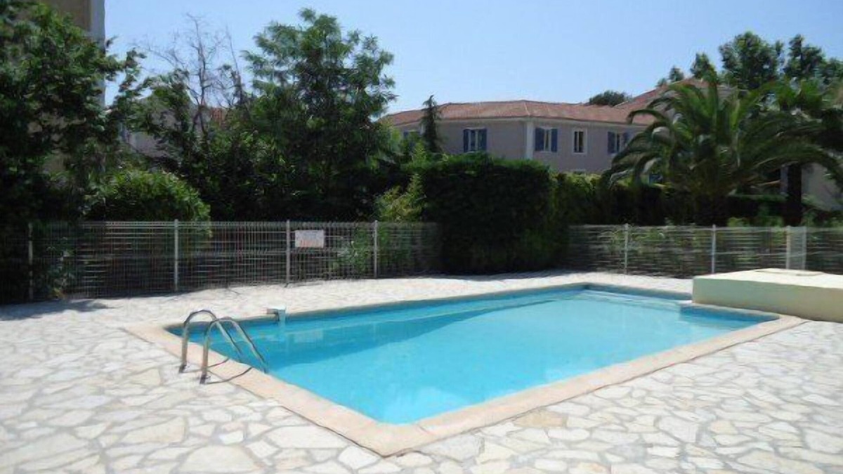 Tamaris Apartment | SWIMMING POOL,SEASIDE, THREE PEOPLES