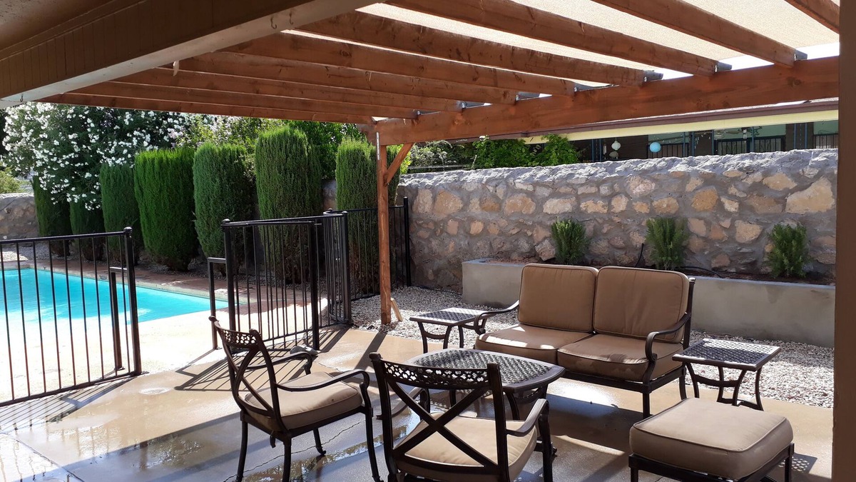 Pebble Hills Park House | Swimming Pool: Memorable El Paso Getaway: 4 Bedroom, close to Airport, Ft Bliss.