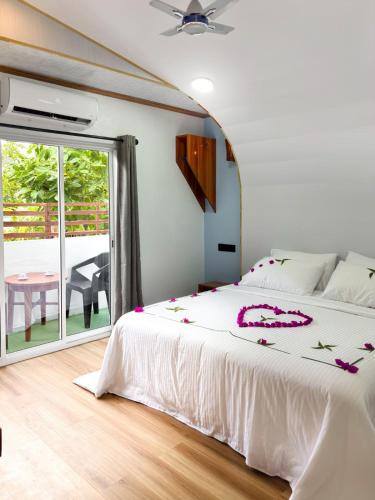 Omadhoo House | SWIMS Maldives