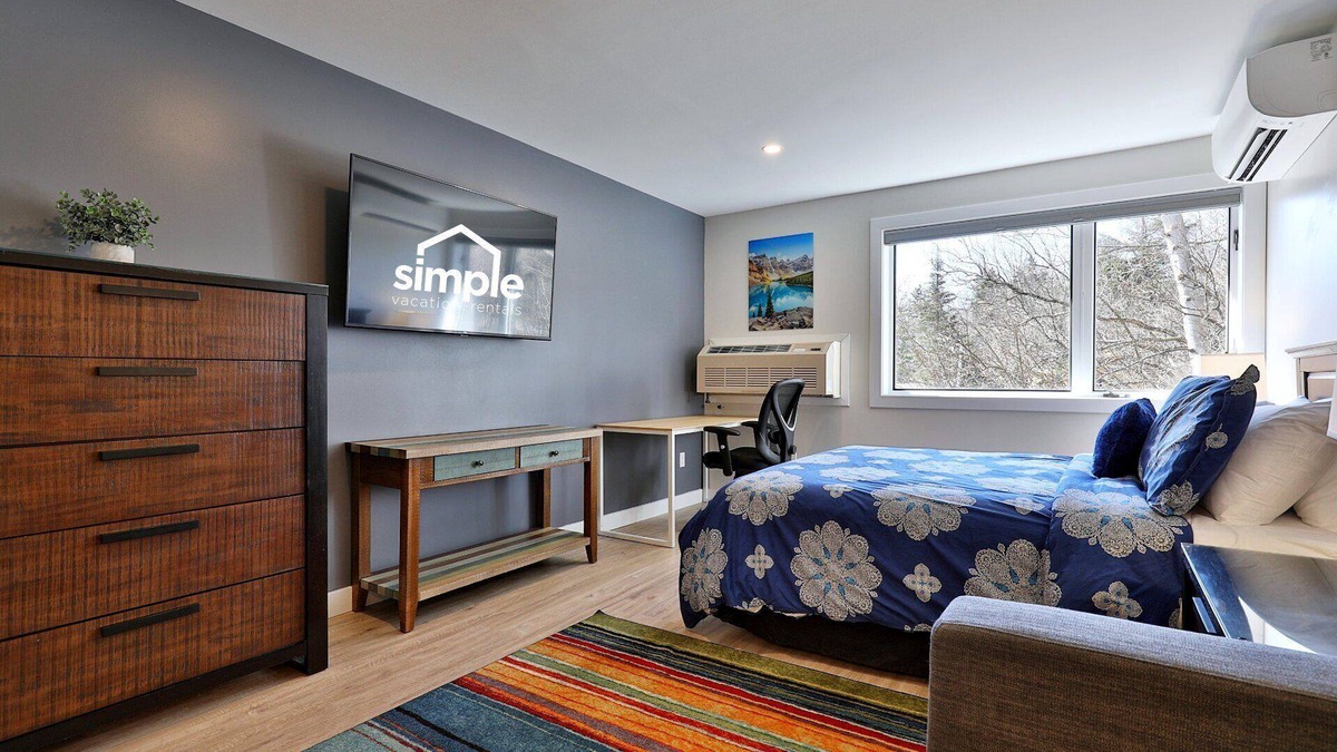 Killington Condo | Swirl Suite Annex: Studio w/Kitchenette and Workspace. Discounted Ski Rentals.