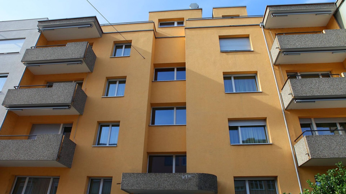 Seebach Apartment | Swiss Star District 11