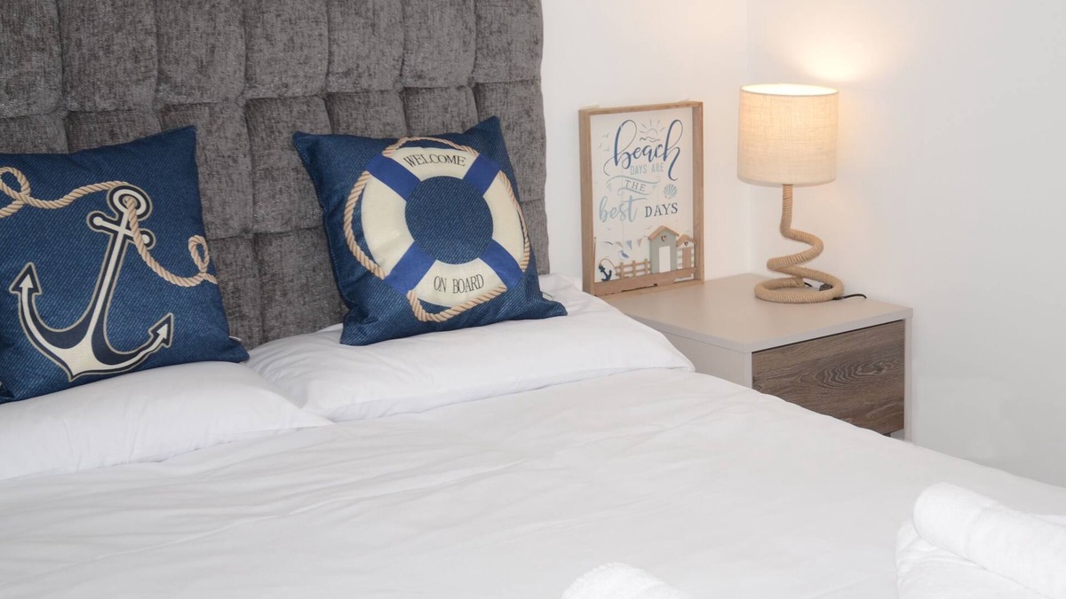 Aberporth Apartment | Swn Y Mor Sound of the Sea AberporthBeachHoliday
