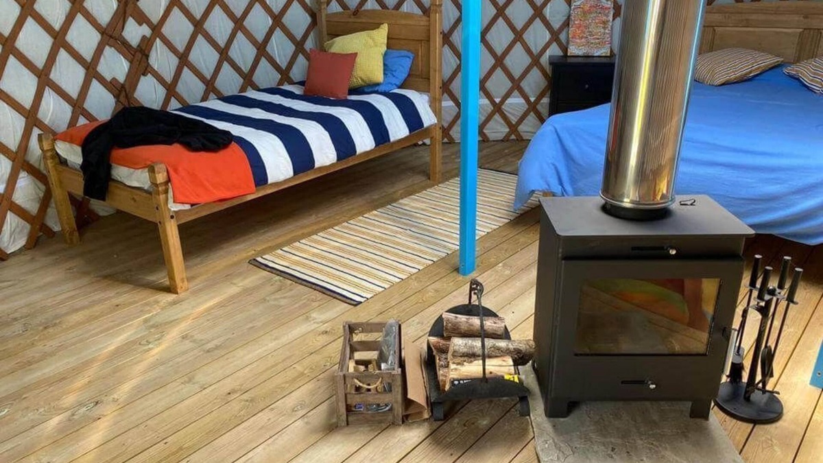 Newquay Cabin | Sycamore - A luxury couples+ Yurt on a stunning historic estate near Newquay