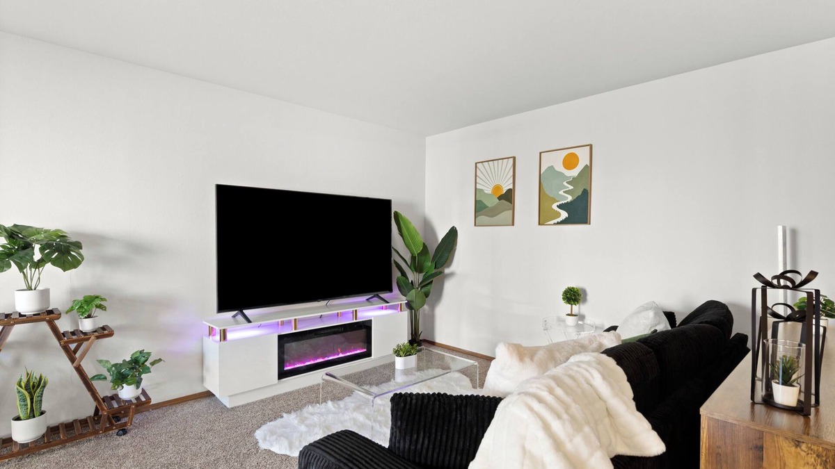 Airport Township Apartment | T Luxury Sweet Home 2 Bedrooms Apartment - St. Louis Airport