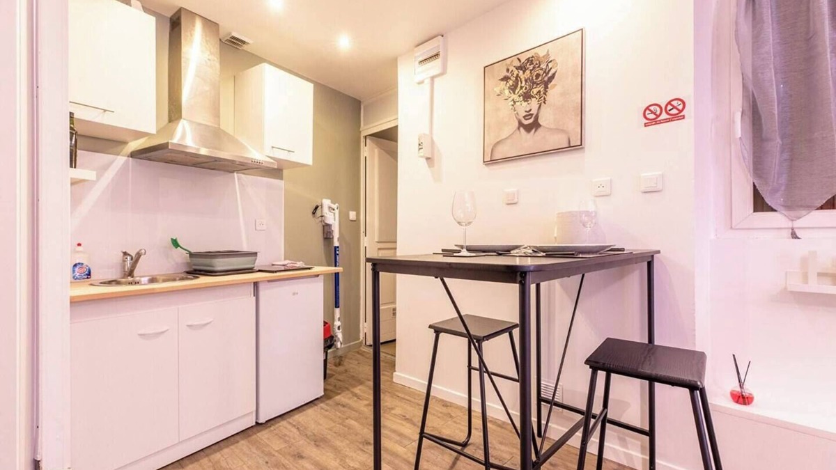 Royat Apartment | T1 with terrace near the spa