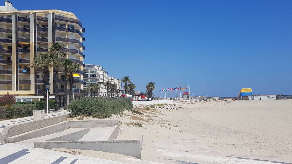 La Cote Radieuse Apartment | T2 5e Etage. VUE Mer. Direct Plage. Climatise
