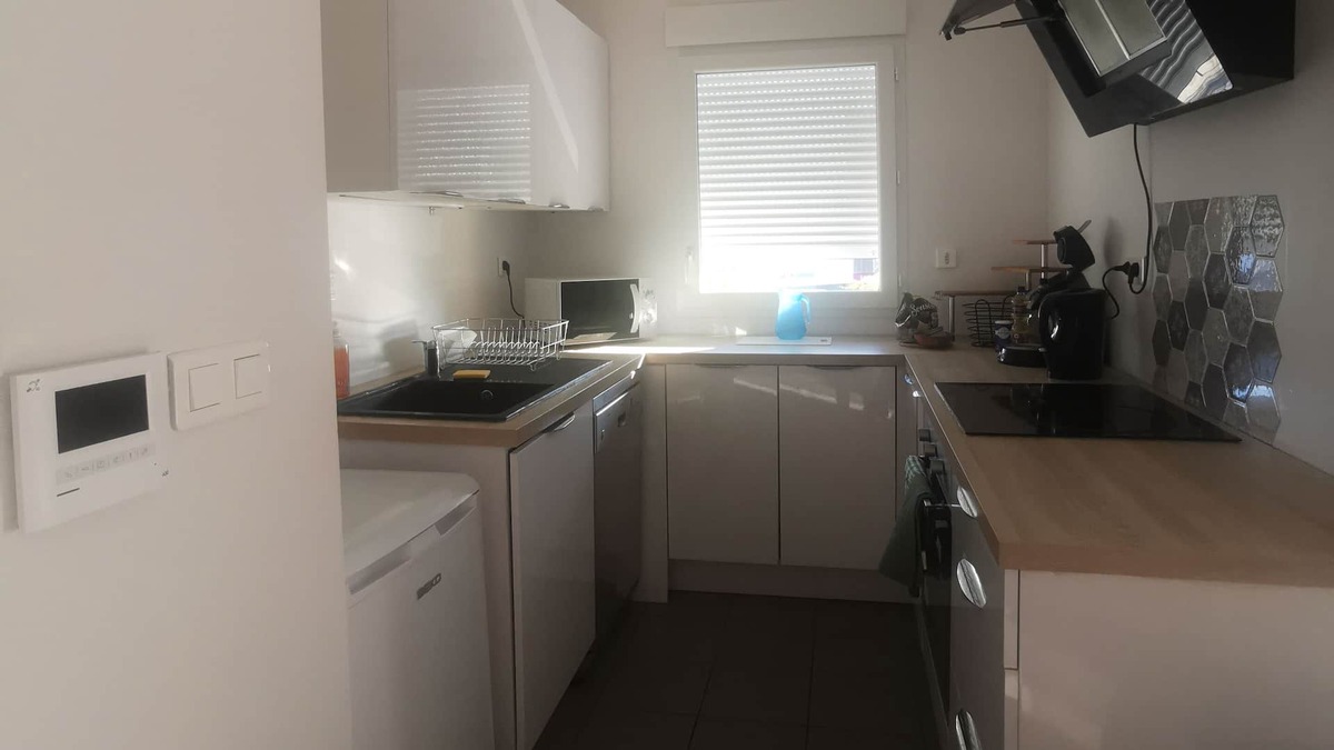 Onet-le-Chateau Apartment | T2 Accessibilité PMR 5mn du Centre Ville