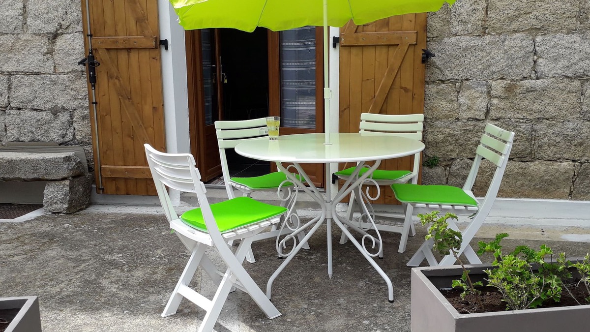 Grossa Apartment | T2 any comfort in house of village