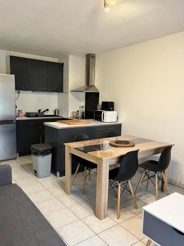 Lalande-Grand Selve Apartment | T2 avec jardinet à Aucamville, TOULOUSE