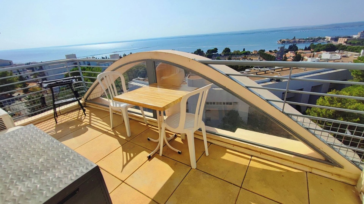 Sete Apartment | T2 Avec Piscine, Parking, Wifi, Netflix, Clim, Terrasse Vue Extra !