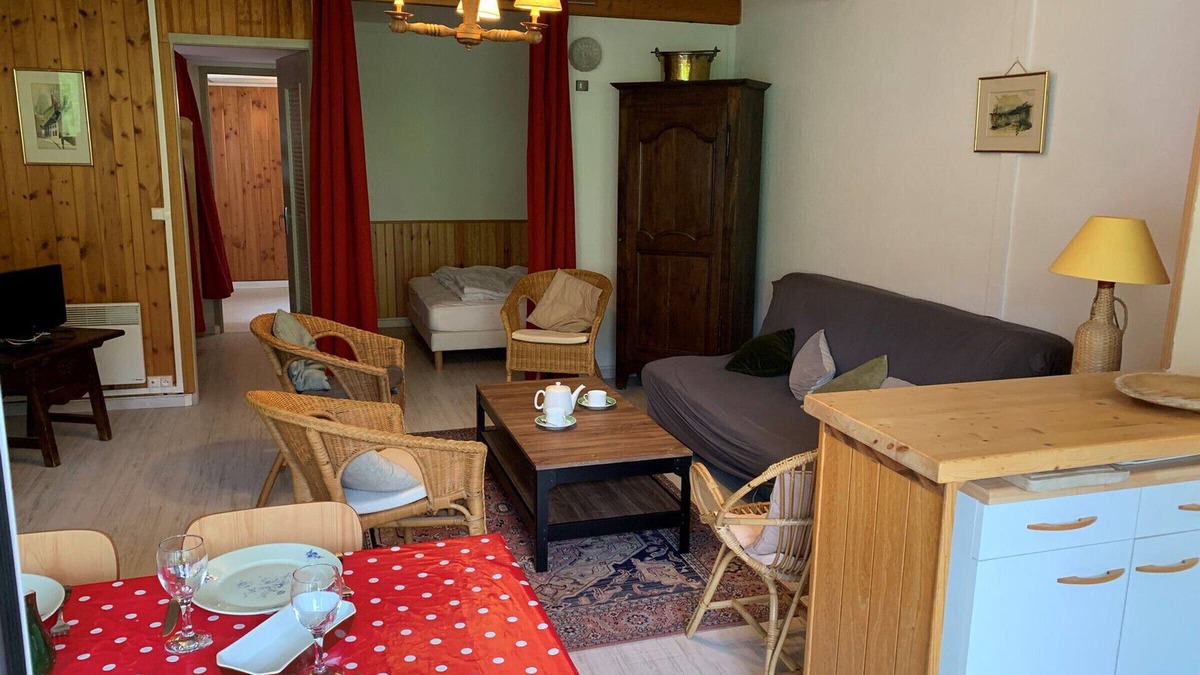 Le Sauze Apartment | T2 Cabin 6 pers with parking, facing the slopes - Enchastrayes
