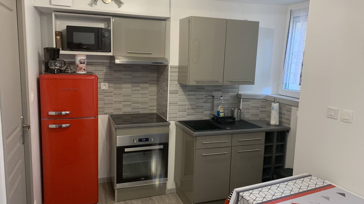 Saint-Pierre-d'Albigny Apartment | T2 Cabin city center between lakes and mountains
