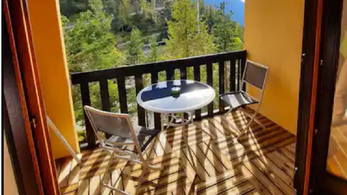 La Colmiane Apartment | T2 Colmiane, in the resort, south-facing terrace, beautiful view