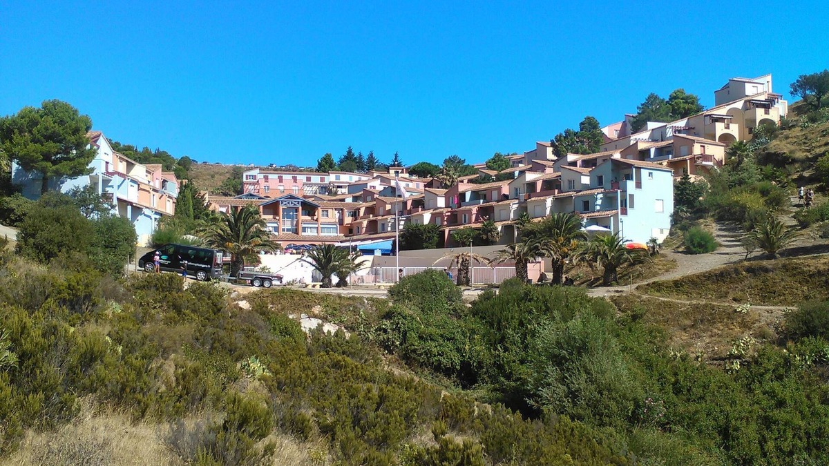 Cerbere Apartment | T2 Dans Crique Entre Banyuls sur mer et Cerbère Piscine et Terrasse