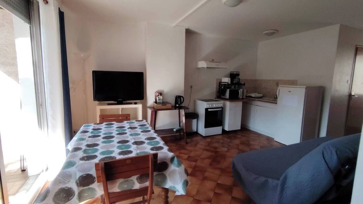 Nantua Apartment | T2 duplex next to lake Nantua