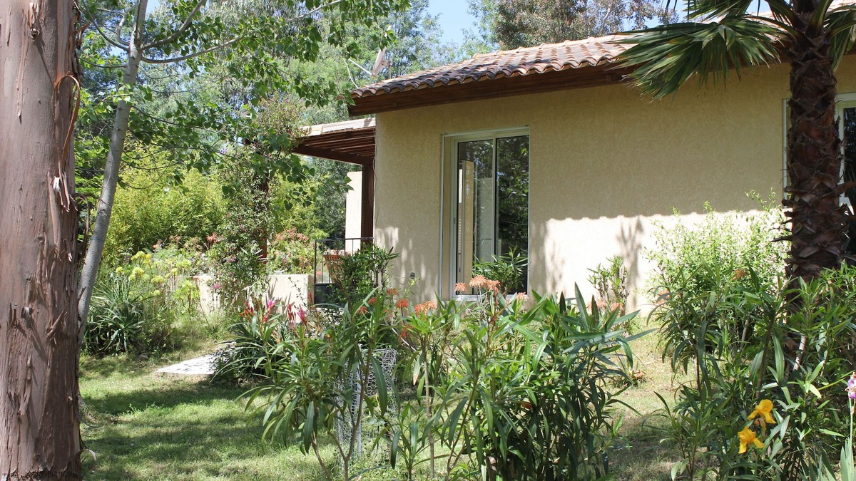 Cargese House | T2 houses, 4pers full nature, calm and quiet place, beach 5mn walk
