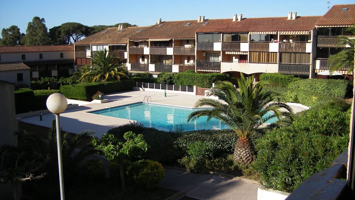 Tamaris Apartment | T2 in residence with swimming pool near sea and trade tamaris la Seyne sur mer