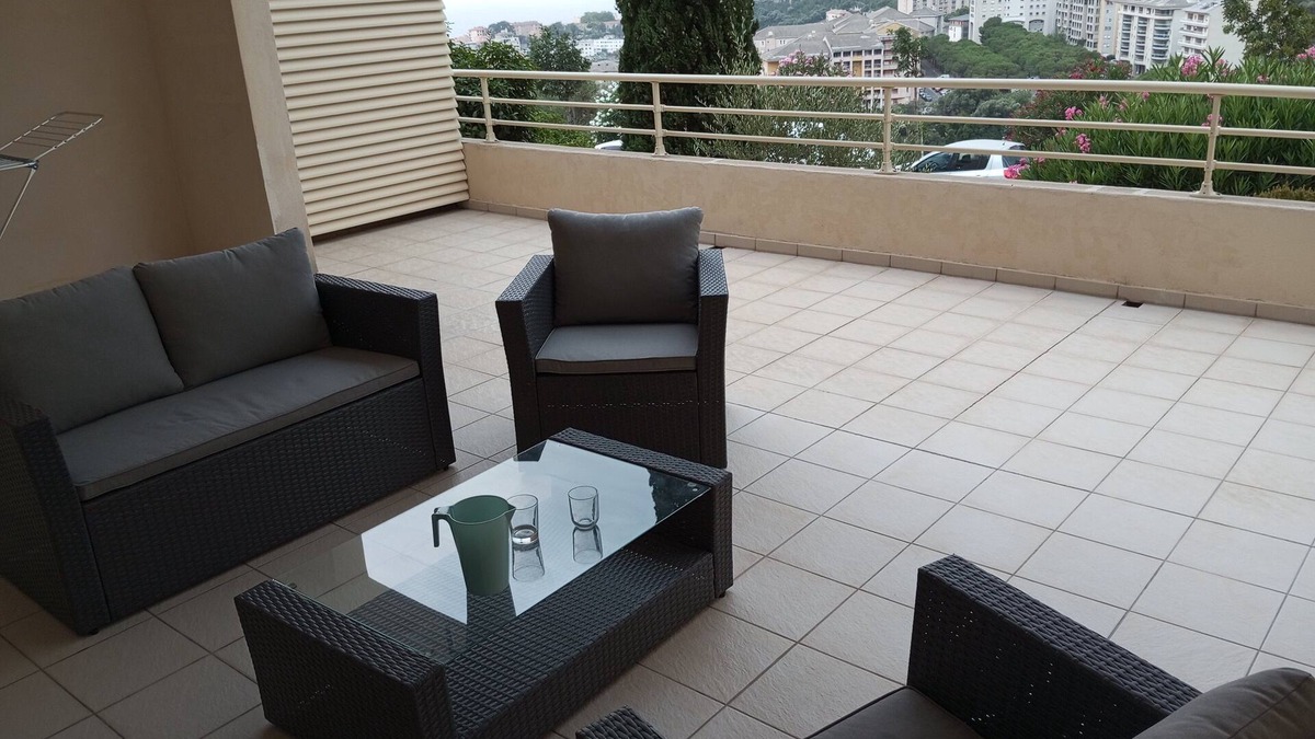 Ville-di-Pietrabugno Condo | T2 panoramic sea and mountain view