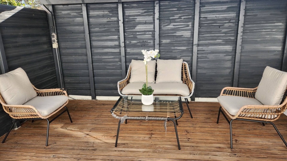 Chenac-Saint-Seurin-d'Uzet Apartment | T2 rental