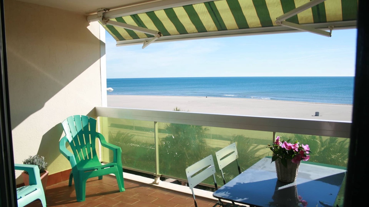 Le Grand Large Apartment | T2 SEAFRONT + TERRACE + PRIVATE PARKING+WIFI