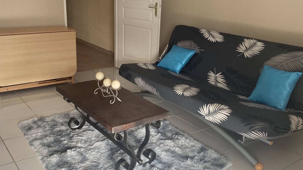 Cuttoli-Corticchiato Apartment | T3 15 mins from the beaches!